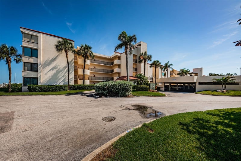 5825 Puerta Del Sol Blvd #166, St Petersburg, FL 33715