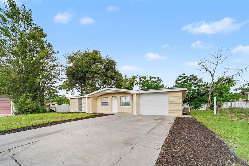 6177 Maplewood Dr, New Port Richey, FL 34653