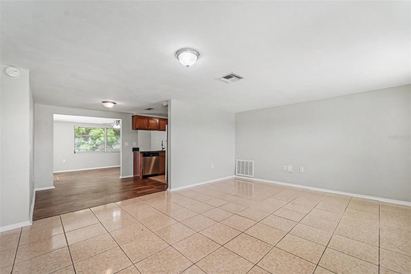 6177 Maplewood Dr, New Port Richey, FL 34653