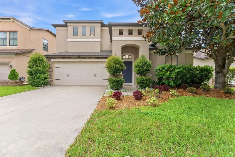 2515 Cross More St, Valrico, FL 33594