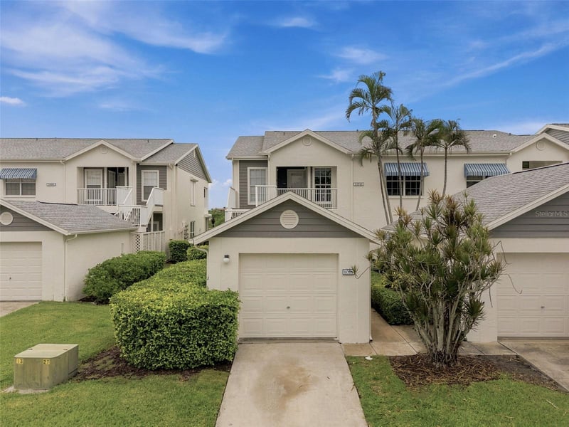 11541 Shipwatch Dr #1011, Largo, FL 33774