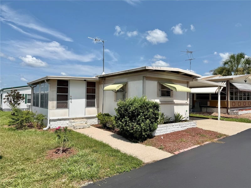7103 El Meyers St, Zephyrhills, FL 33541