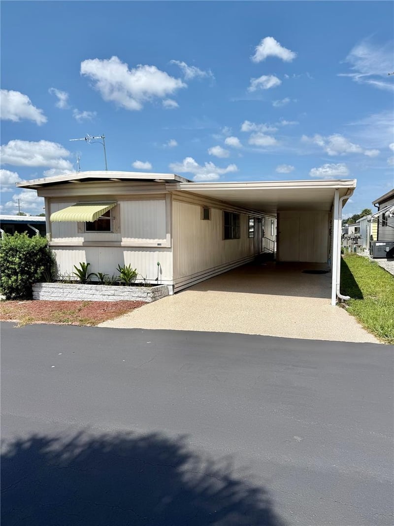 7103 El Meyers St, Zephyrhills, FL 33541