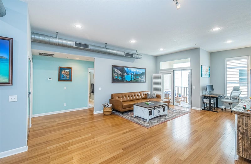 535 4th Ave #4, St Petersburg, FL 33701