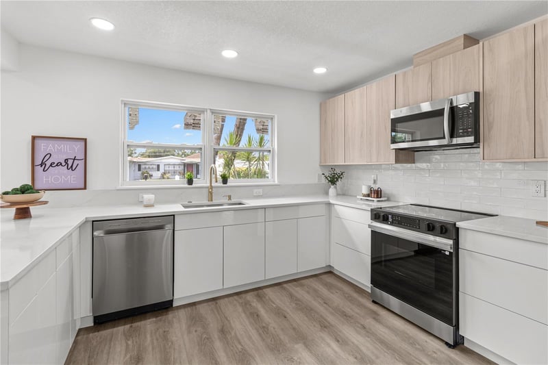 2917 Clifton St, Tampa, FL 33614
