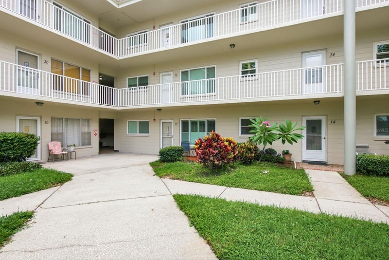 2440 World Parkway Blvd #34, Clearwater, FL 33763