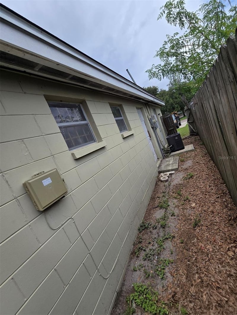 4426 13th Ave, St Petersburg, FL 33711