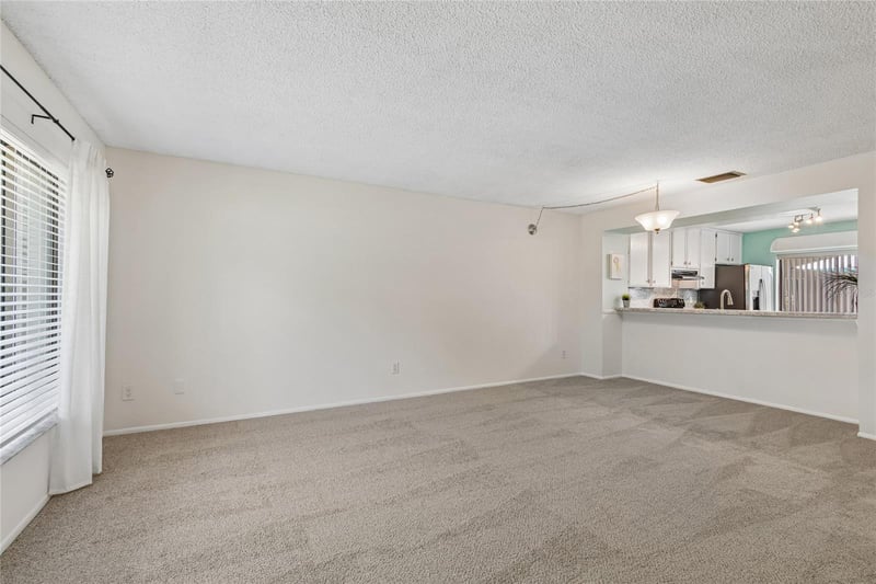 7803 Amberlea Ct, Temple Terrace, FL 33637