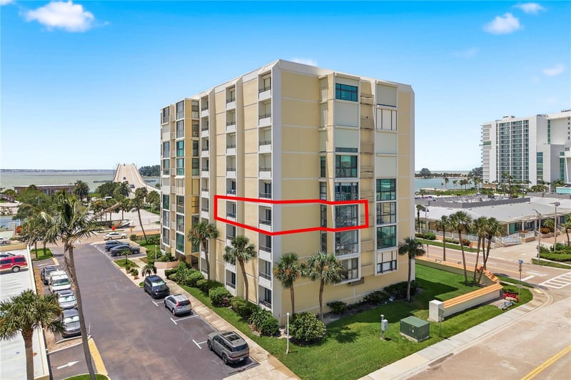 800 Gulfview Blvd #403, Clearwater Beach, FL 33767