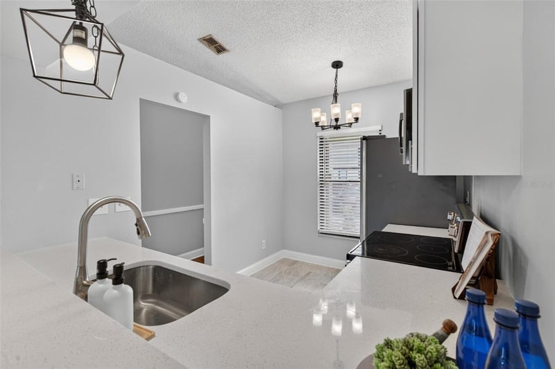 1311 Powderpuff Dr #1009, Dunedin, FL 34698