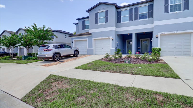 36427 Garden Wall Way, Zephyrhills, FL 33541