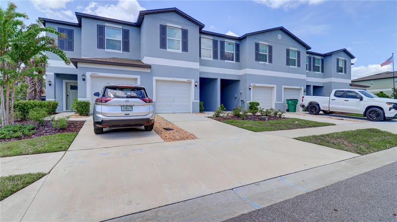 36427 Garden Wall Way, Zephyrhills, FL 33541
