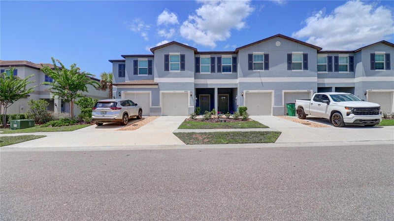 36427 Garden Wall Way, Zephyrhills, FL 33541