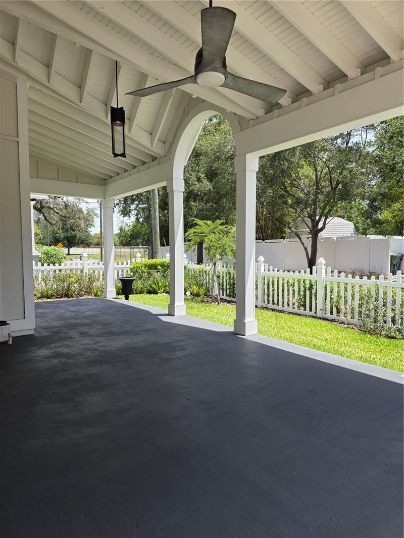 3016 Massachusetts Ave, Tampa, FL 33603