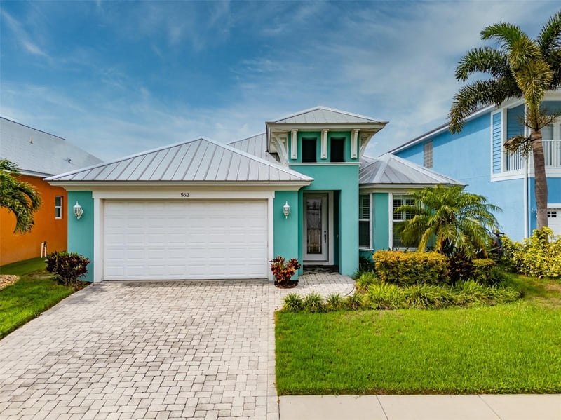 562 Bimini Bay Blvd, Apollo Beach, FL 33572