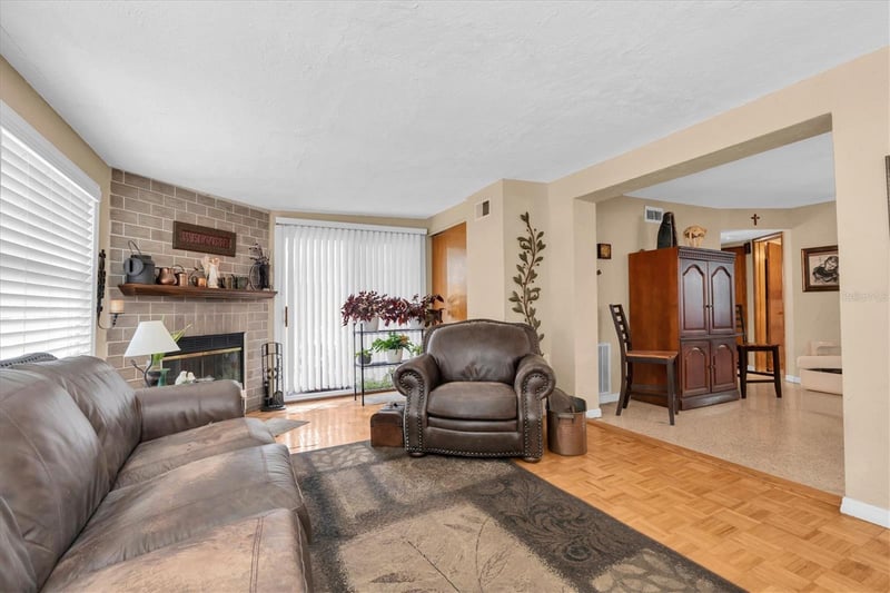3227 48th Ave, St Petersburg, FL 33714