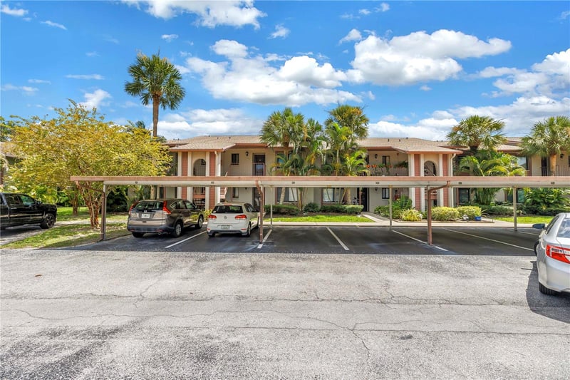723 83rd Ave #102, St Petersburg, FL 33702