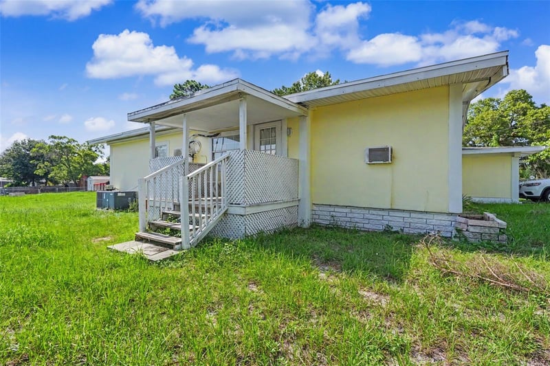 13033 Litewood Dr, Hudson, FL 34669