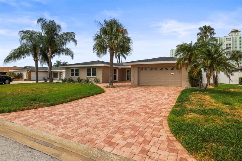 6360 2nd Palm Point, St Petersburg, FL 33706