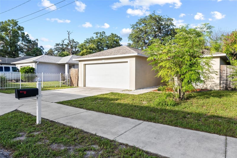 10001 Florence Ave, Tampa, FL 33612