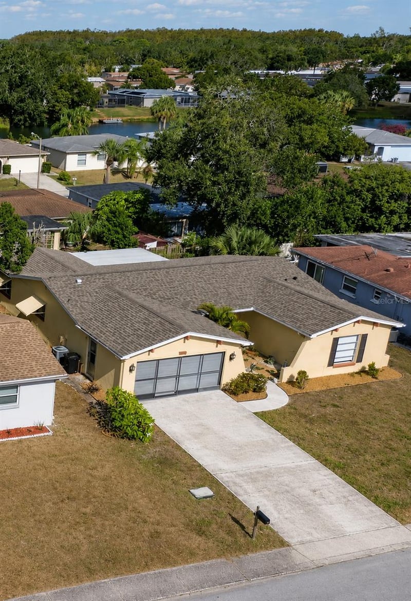 8433 Moulton Dr, Port Richey, FL 34668