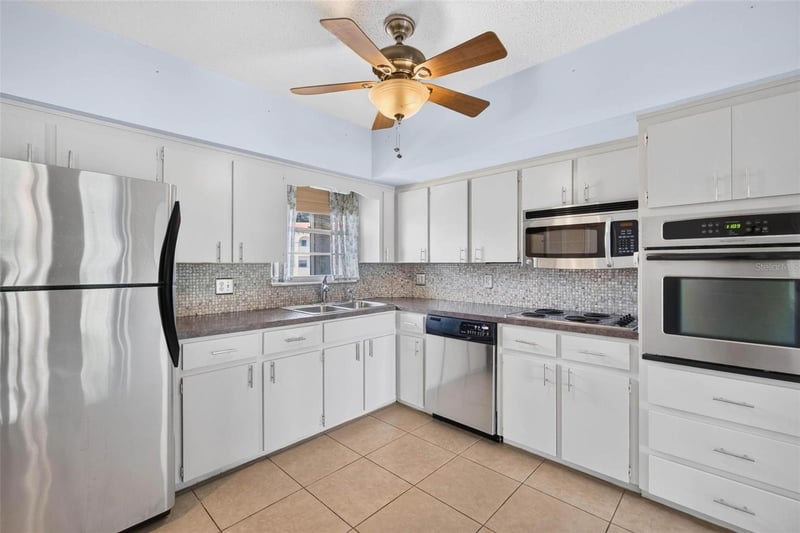 2410 Franciscan Dr #60, Clearwater, FL 33763