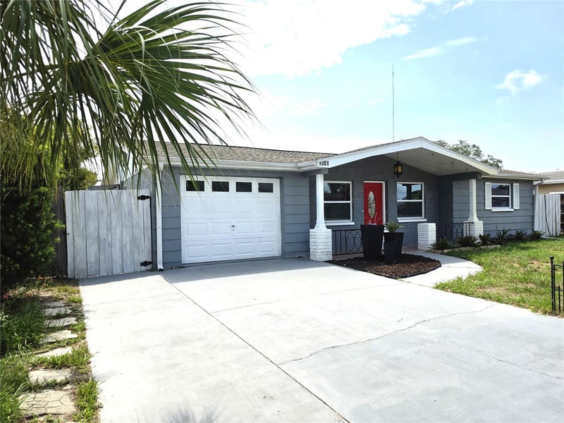 1051 Maybury Dr, Holiday, FL 34691