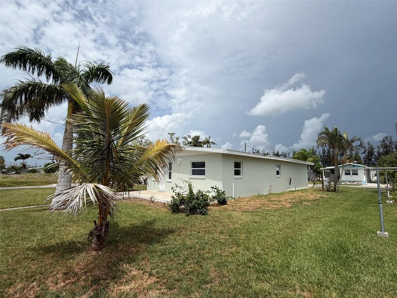 3803 117th St W, Bradenton, FL 34210