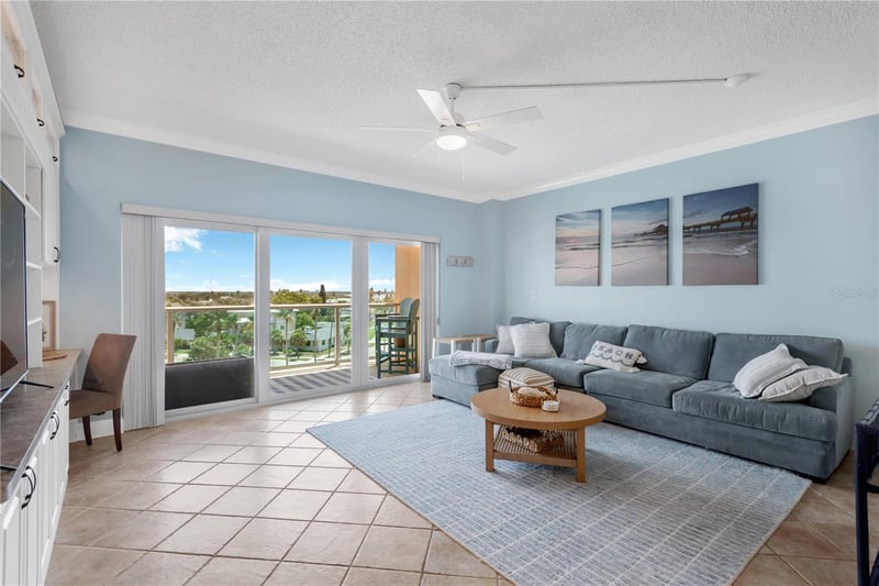 880 Mandalay Ave #N404, Clearwater Beach, FL 33767