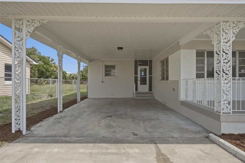 2216 Mcberry St, Tampa, FL 33610