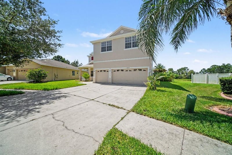 20009 Oakflower Ave, Tampa, FL 33647