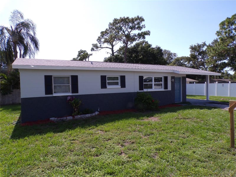 1878 Trotter Rd, Largo, FL 33774