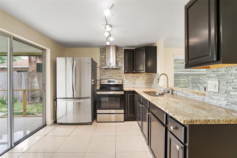9014 Wheathill Way, Tampa, FL 33615