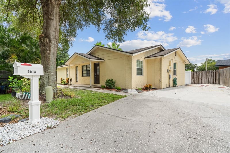 9014 Wheathill Way, Tampa, FL 33615