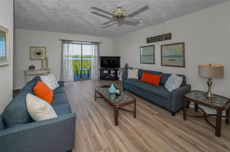 19451 Gulf Blvd #301, Indian Shores, FL 33785