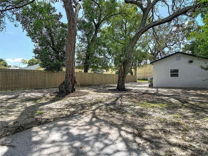 10009 Florence Ave, Tampa, FL 33612