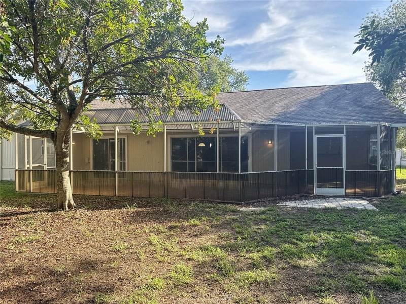3174 57th Avenue Cir, Bradenton, FL 34203