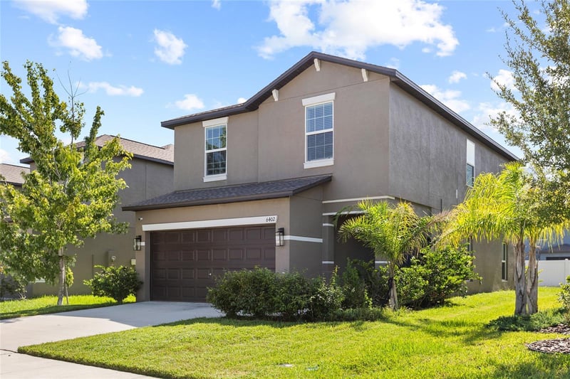 6402 Back Forty Loop, Zephyrhills, FL 33541