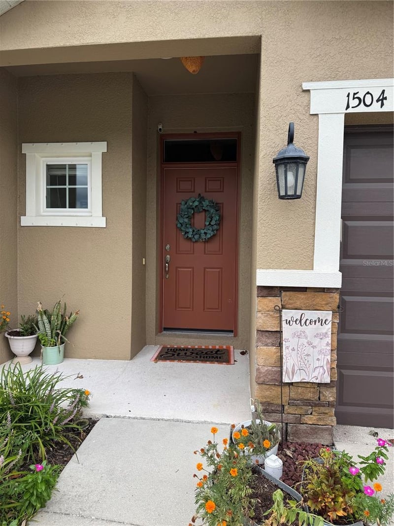1504 Merlot Ct, Oldsmar, FL 34677