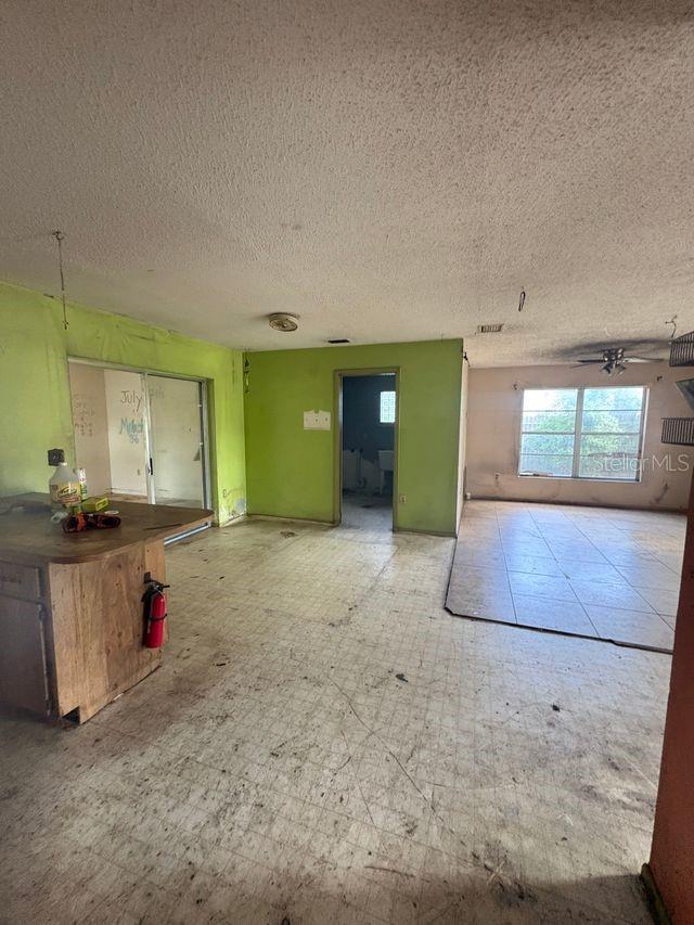10407 25th St, Tampa, FL 33612