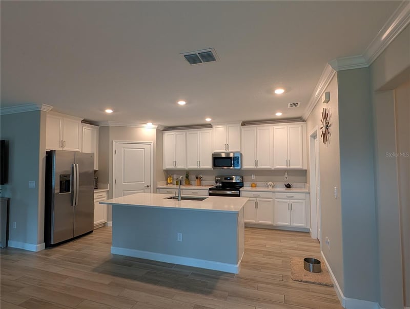 16711 Shell Bay Dr, Land O Lakes, FL 34638