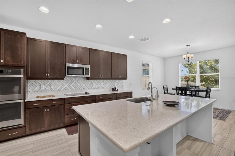 7321 Gulf Cypress Ave, Land O Lakes, FL 34637