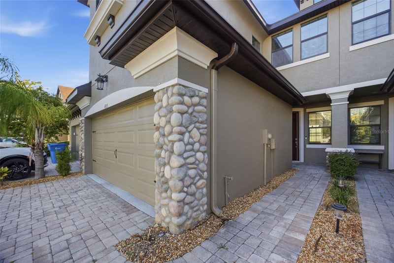 4905 Wandering Way, Wesley Chapel, FL 33544