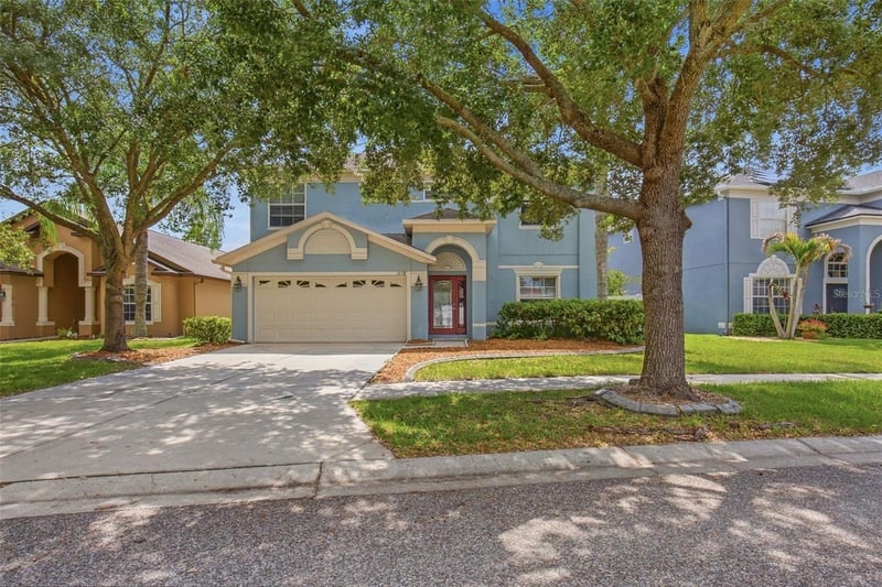 18318 Holland House Loop, Land O Lakes, FL 34638