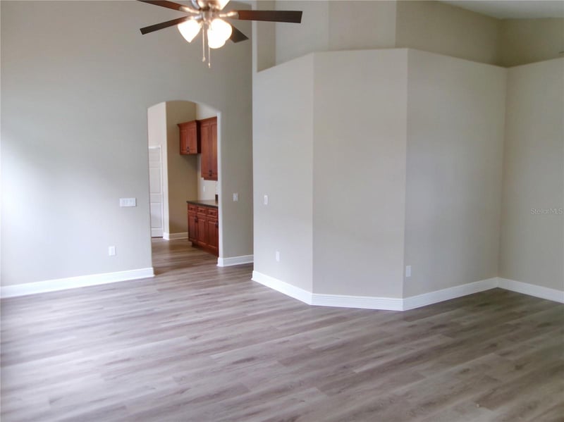 37450 Picketts Mill Ave, Zephyrhills, FL 33542