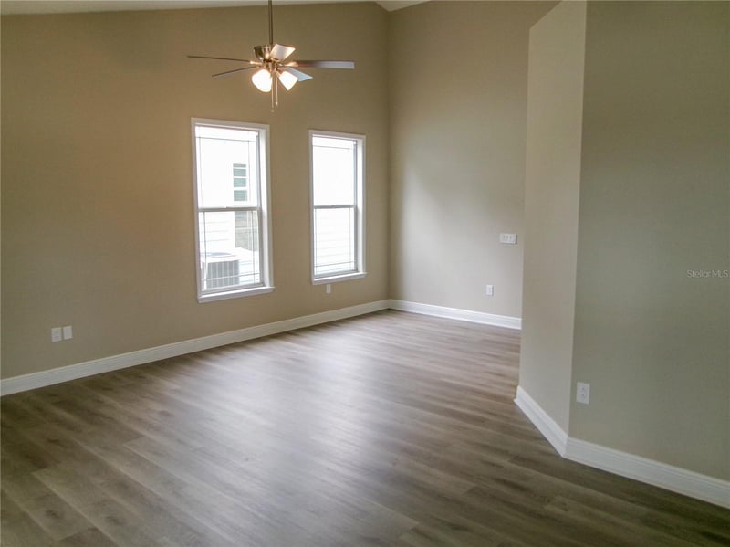 37450 Picketts Mill Ave, Zephyrhills, FL 33542