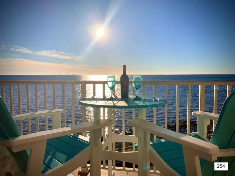 2506 Rocky Point Dr #254, Tampa, FL 33607