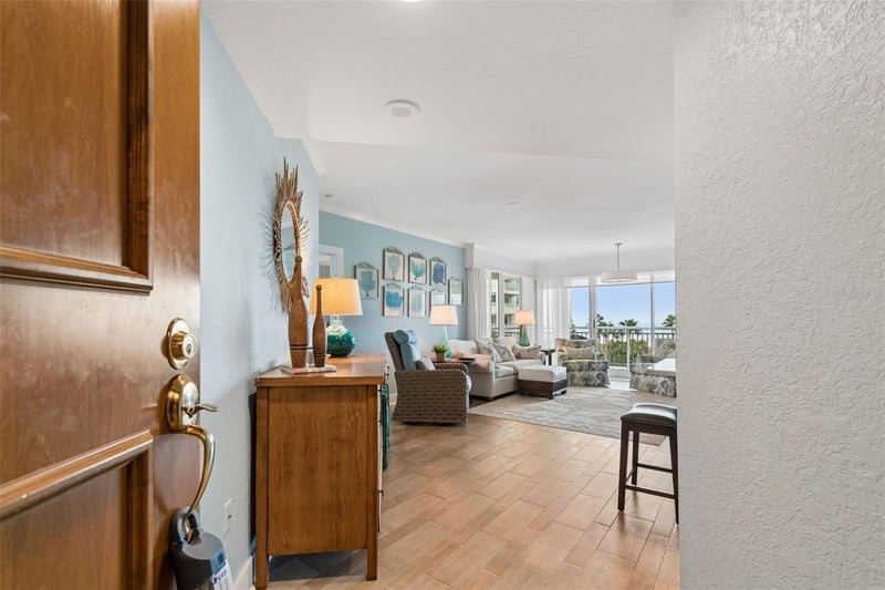 1170 Gulf Blvd #403, Clearwater Beach, FL 33767