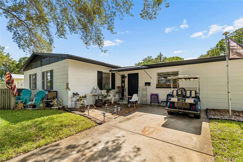 7846 12th St, St Petersburg, FL 33702