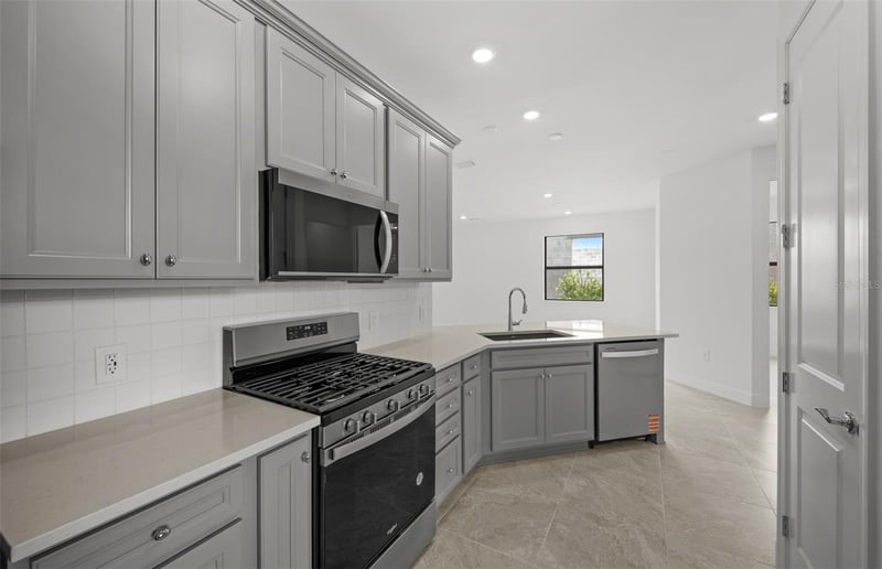 18604 Harbor Sands Pl, Lakewood Ranch, FL 34211